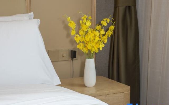 Vienna Hotel Ru Gao East Store