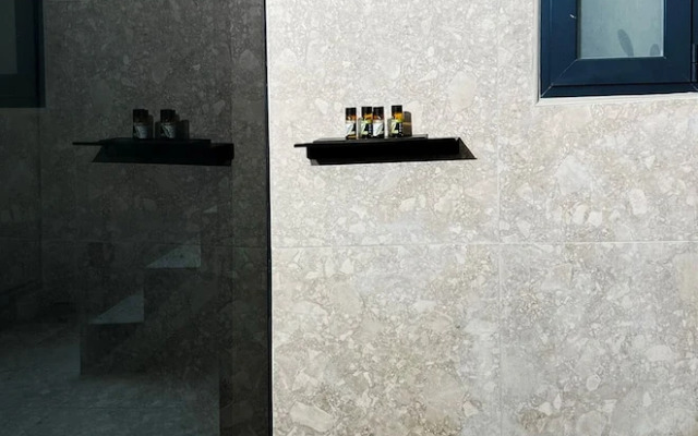 CityZoe Athens Suites
