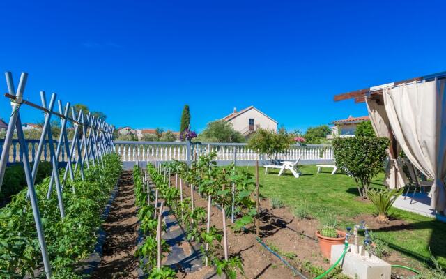 Bed & Breakfast Maki