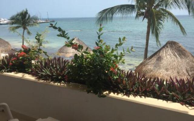 Hacienda Del Mar Resort Condominio 205
