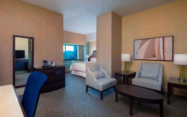 Sheraton Lincoln Harbor Hotel