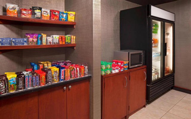 Courtyard By Marriott Farmington