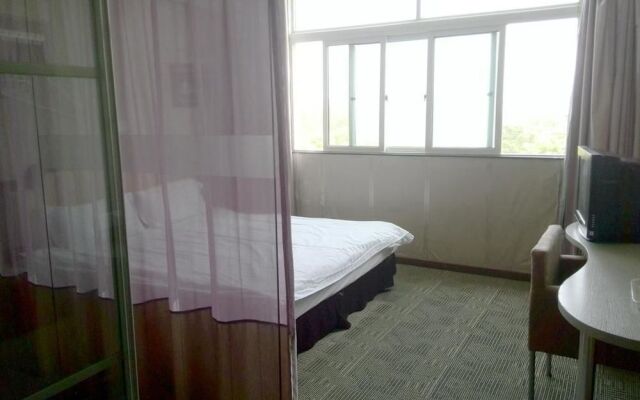 Yingjia Business Hotel