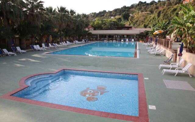 Baia delle Sirene Beach Resort