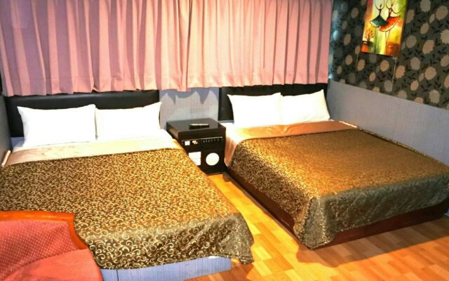 One Plus One Hotel