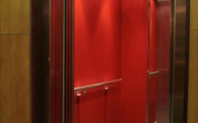Hotel 44