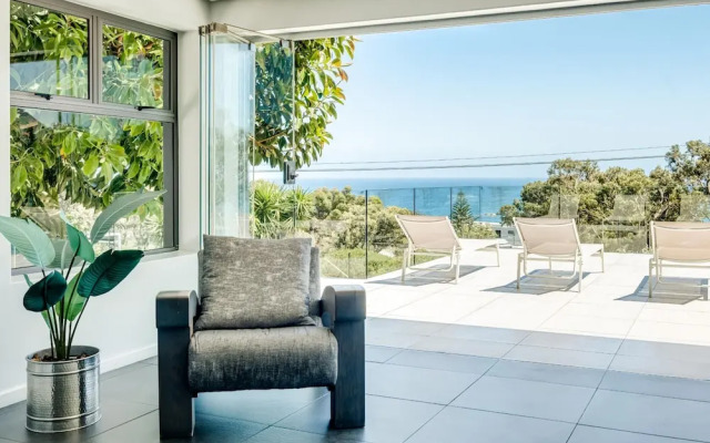 Ocean View Camps Bay 5bed Villa w Pool Valtameri