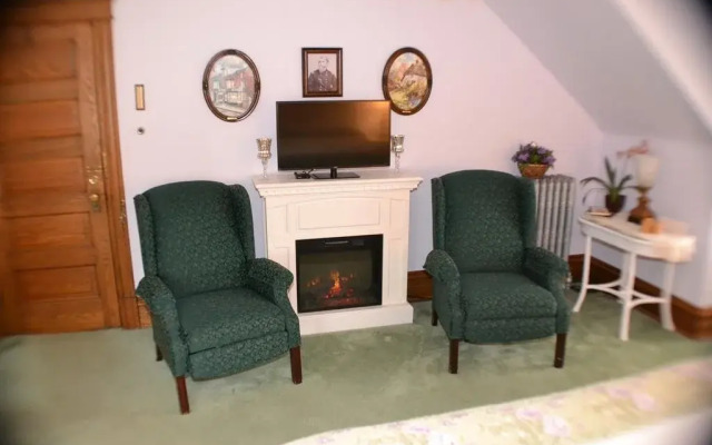 Keystone Inn Bed and Breakfast