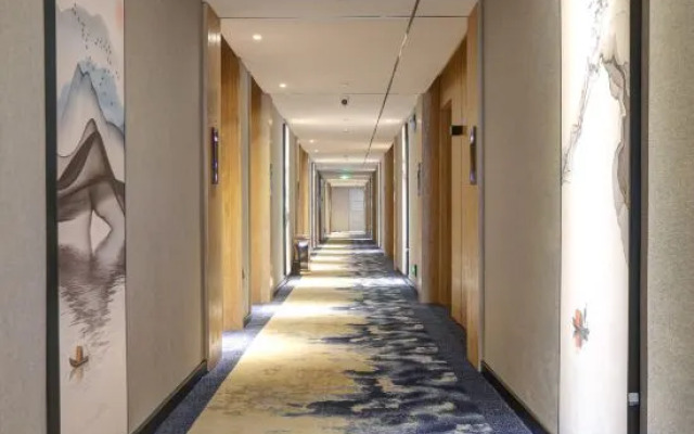 H Hotel (Xingyang Zhengzhou High-speed West Station)