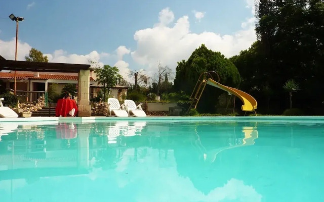 Olimpia Pool Villa