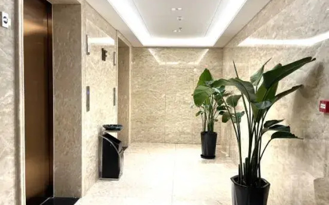 Baoji Fufeng County DiJianNanShan Hot Spring Hotel (Famen Cultural Scenic Area)