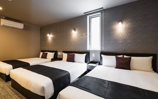 Grand Base Yakuin Odori