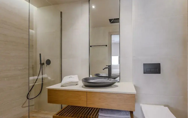 Nysa Luxury 2
