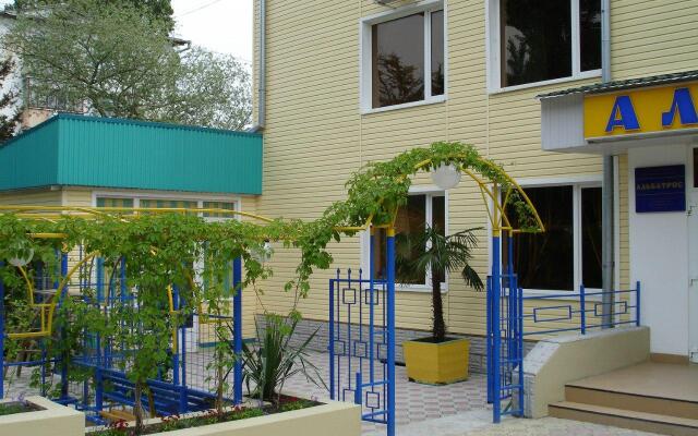 Albatros Hotel