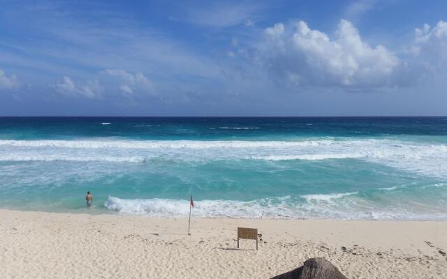Hotel Punta Esmeralda Playa del Carmen