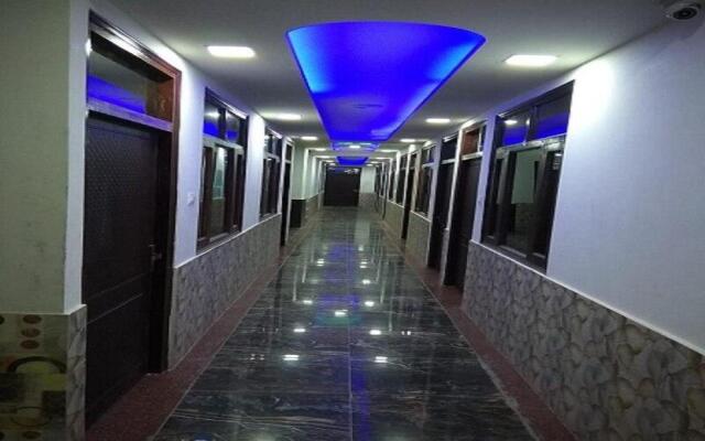 OYO 84708 Hotel Maa Tripura Residency