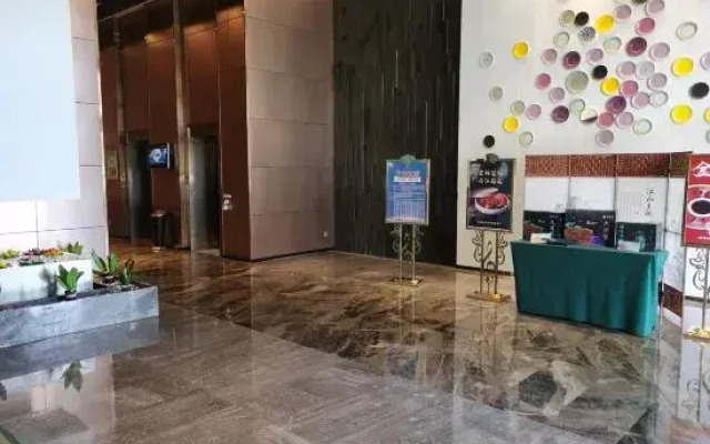 TOWO Shangpin Hotel (Changsha Desiqin Institute of Technology)