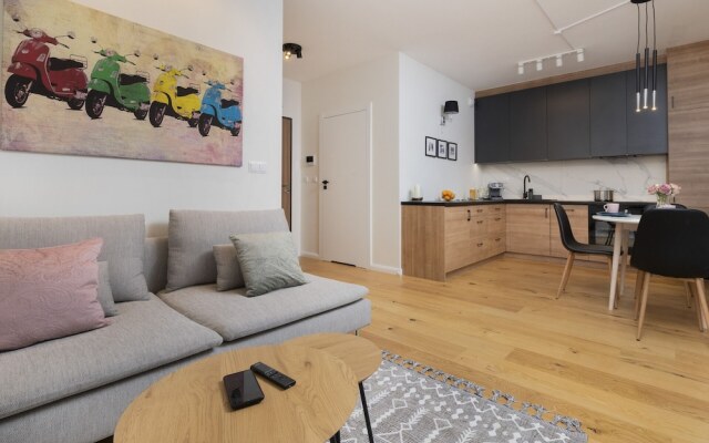 Gdańsk Apartment Vespa by Renters