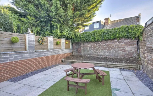 2 Bed House, Family Friendly With Garden