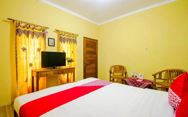 Hotel O Opak Village Bed & Breakfast