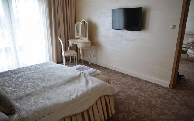 Hotel Kiston