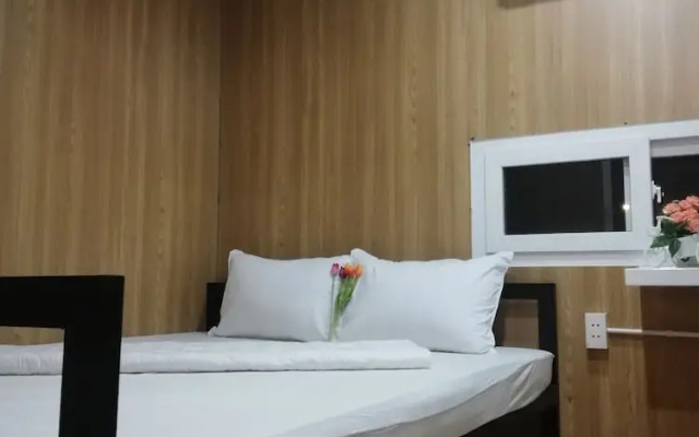 Hotel Aalo - Hostel