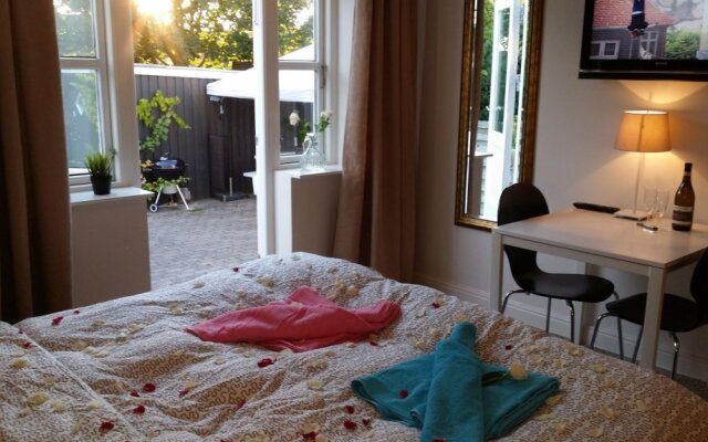 Qstay Bed & Breakfast