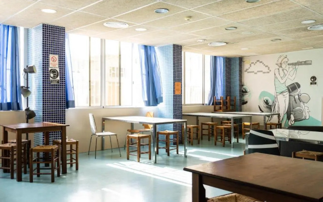 Be Dream Hostel