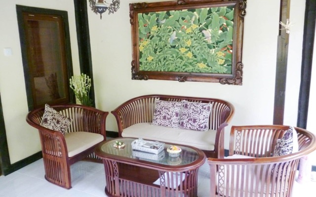 Sama's Cottages and Villas