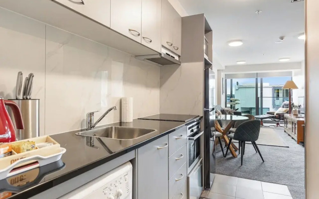 Cosy 2Brm Cbd Apartment