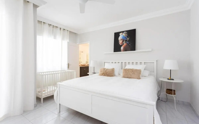 Oasis Penthouse in Santa Cruz by Edén Rentals