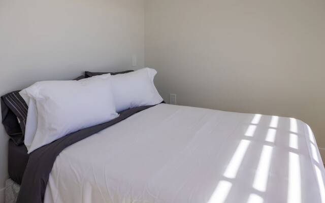 Peachview Suites