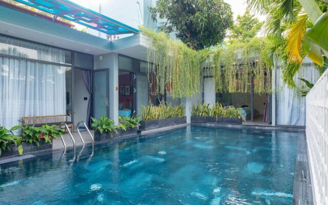 Sea House Hotel & Apartments
