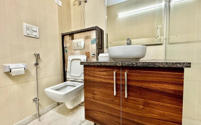 Luxury 4 Bedroom's Independent villa