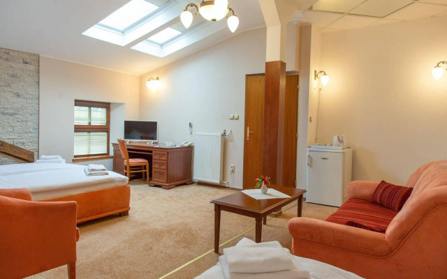 Hotel Grand