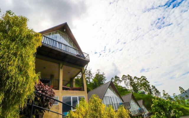 The Waterfall Villas