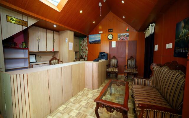OYO 13179 Home Mountain Abode Mehli