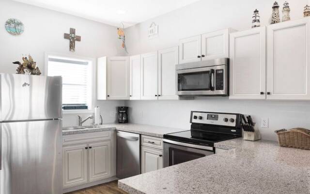 Island 31 2 Bedroom Condo