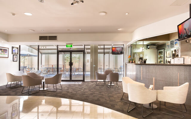 Riverside Hotel Southbank