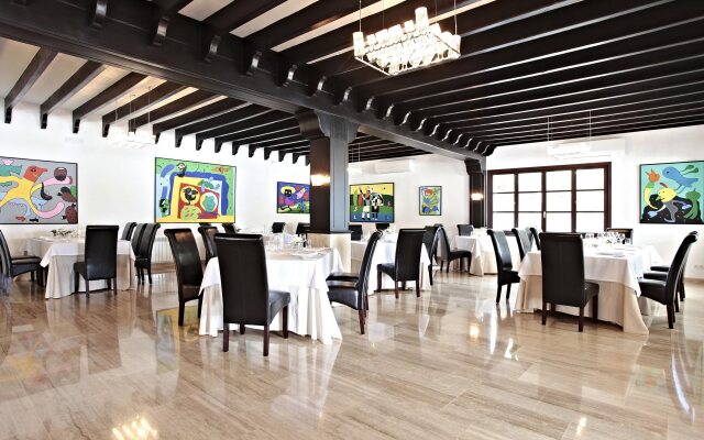 Cap Vermell Beach Hotel
