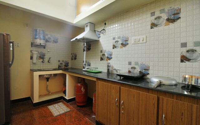 OYO 11862 Home Cozy 2BHK ECR Cuddalore Road