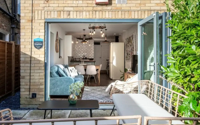 Stylish River Apartment - West Putney Embankment