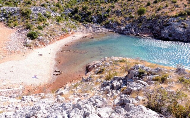 Secluded Holiday Home in Cesarica, Karlobag Near the Sea