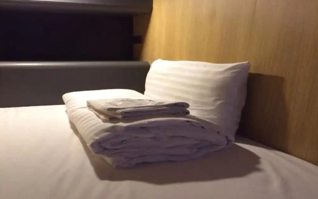 Mybed Ratchada Hotel  (SHA Extra Plus)