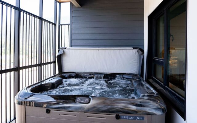 Alpine Haven by Revelstoke Vacations