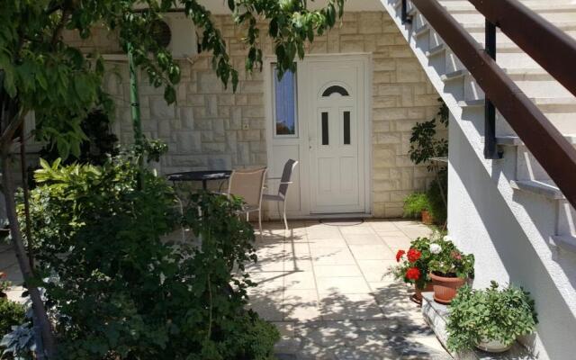 Apartment Knežević 2