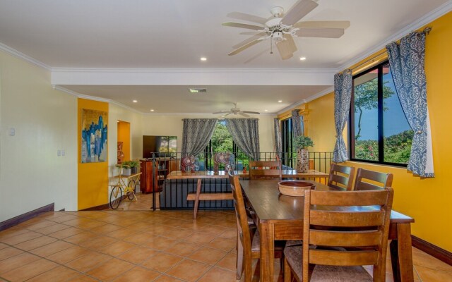 Peek-a-Boo Ocean view Condo at Reserva Conchal