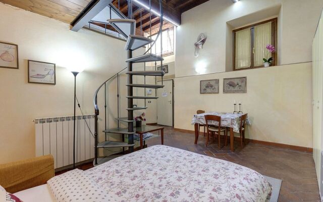 Pitti Apartment