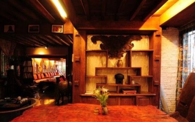 Lijiang Mingyuan Boutique Inn