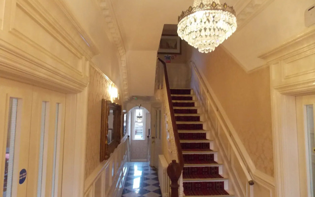 The Mountford Hotel - Free Parking